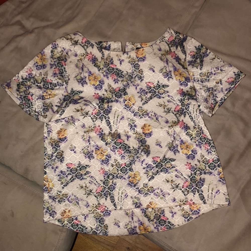 ❤️ Topshop Floral Shirt